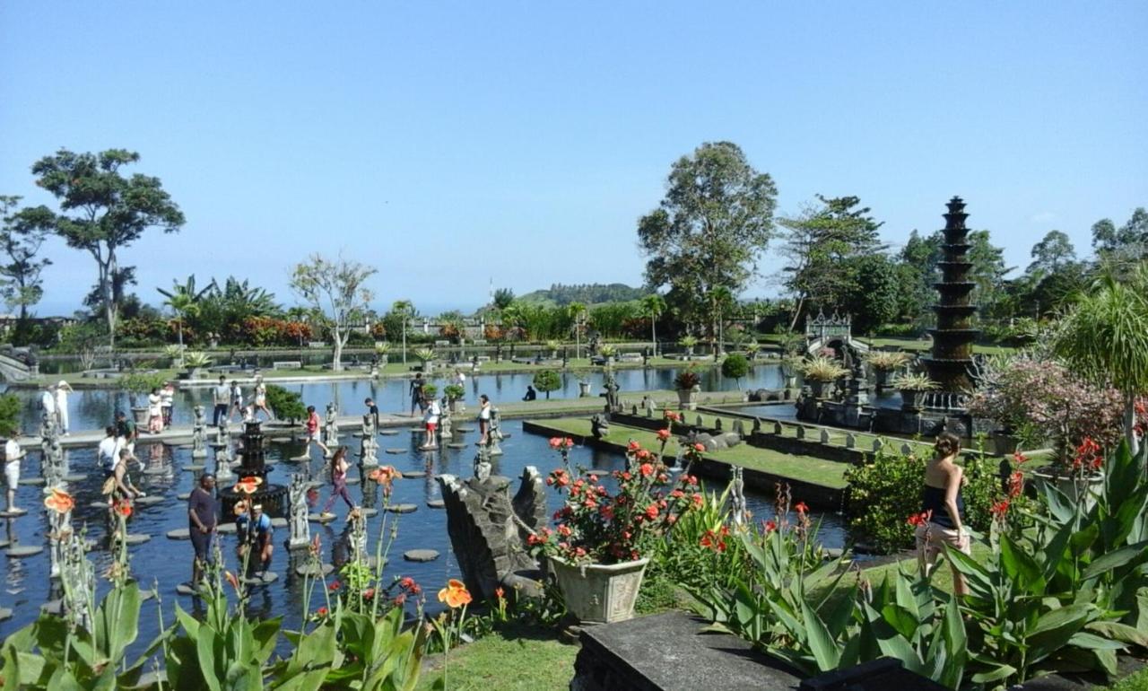Dhangin Taman Karangasem  Exterior photo