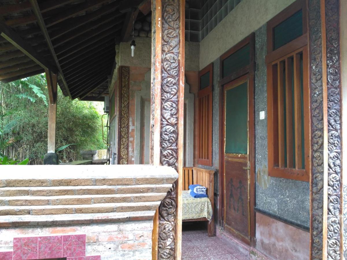 Dhangin Taman Karangasem  Exterior photo