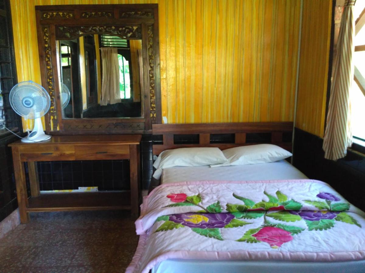 Dhangin Taman Karangasem  Exterior photo